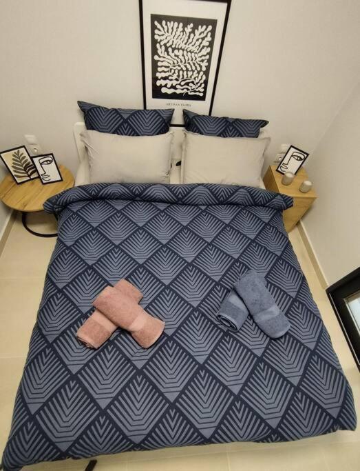 Floral Home 1 - Ground Floor Apt With Courtyard And Private Parking! Atene Esterno foto